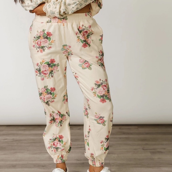 461 NWT Ampersand Avenue Garden Rose Jogger - Picture 1 of 9